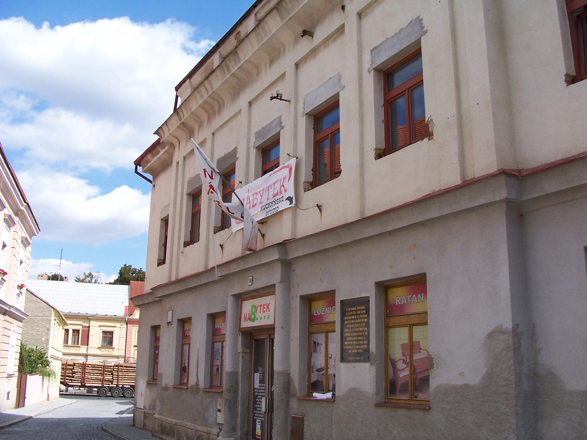 vyzdobíme Vám fasádu - před